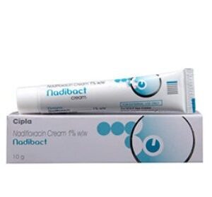 나디백트 크림 10g (나디플록사신1%)